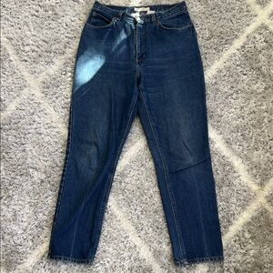 Stylish Indigo Women's Straight Leg Jeans- Jones sport